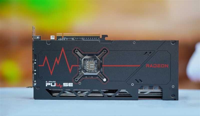 显存更大、性能更强、还便宜700元！AMD RX 7800XT & 7700 XT首发评测