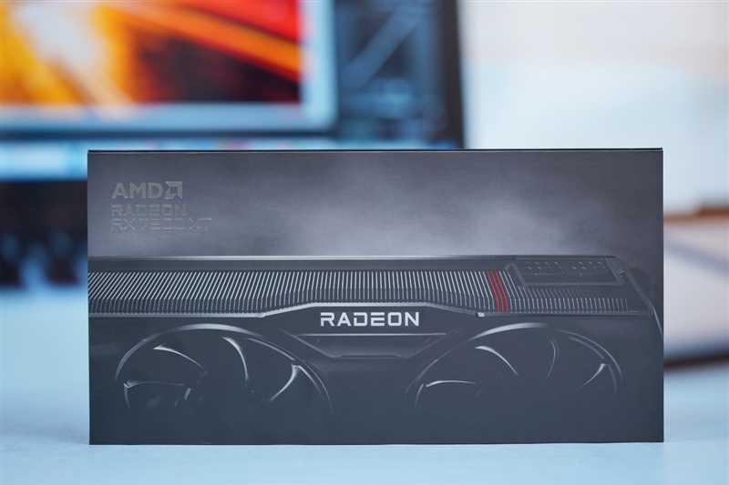 显存更大、性能更强、还便宜700元！AMD RX 7800XT & 7700 XT首发评测