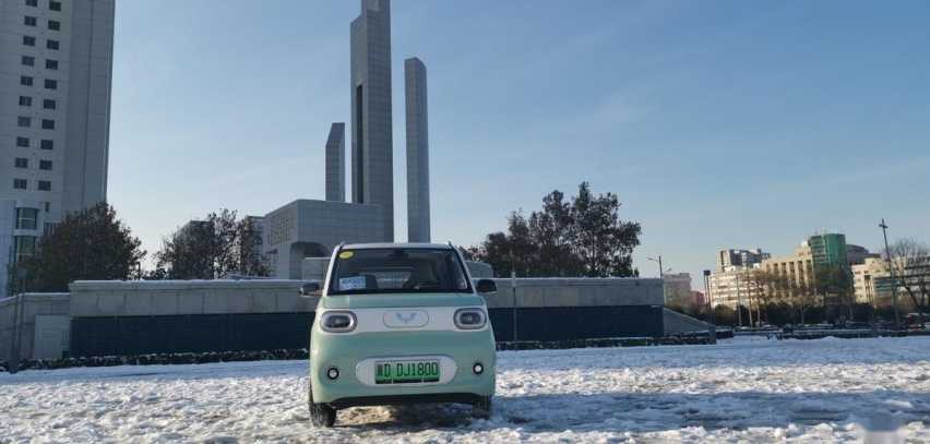 颜值高还好开，雪地试驾宏光MINIEV第三代马卡龙