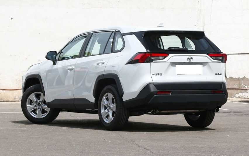 丰田终于给出诚意！RAV4荣放现最高优惠5万，最低13万多就能买