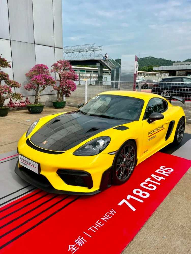 从718 GT4 RS开到新Cayenne，保时捷珠海赛道试驾插图6