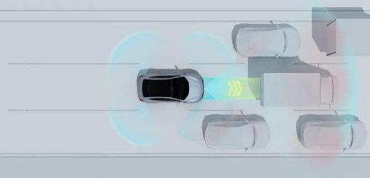 紧跟华为系、小鹏，跑进智驾第一梯队，哪吒S彰显硬核实力