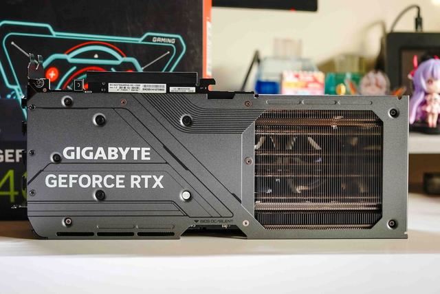 Super超能力加持!技嘉RTX4070Super魔鹰显卡拆解与一键超频图文教程插图20