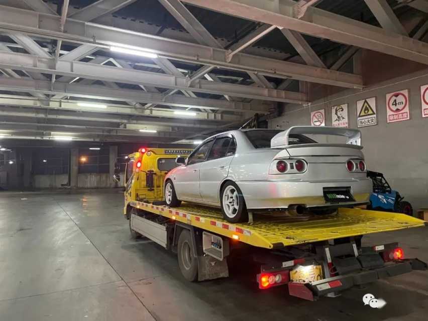 将东南菱帅改成了日产GT-R R32的模样，开上路会不会唬到人？