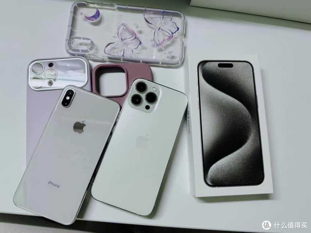 苹果销量霸榜：iPhone15Pro Max销量第三，售价更亲民了