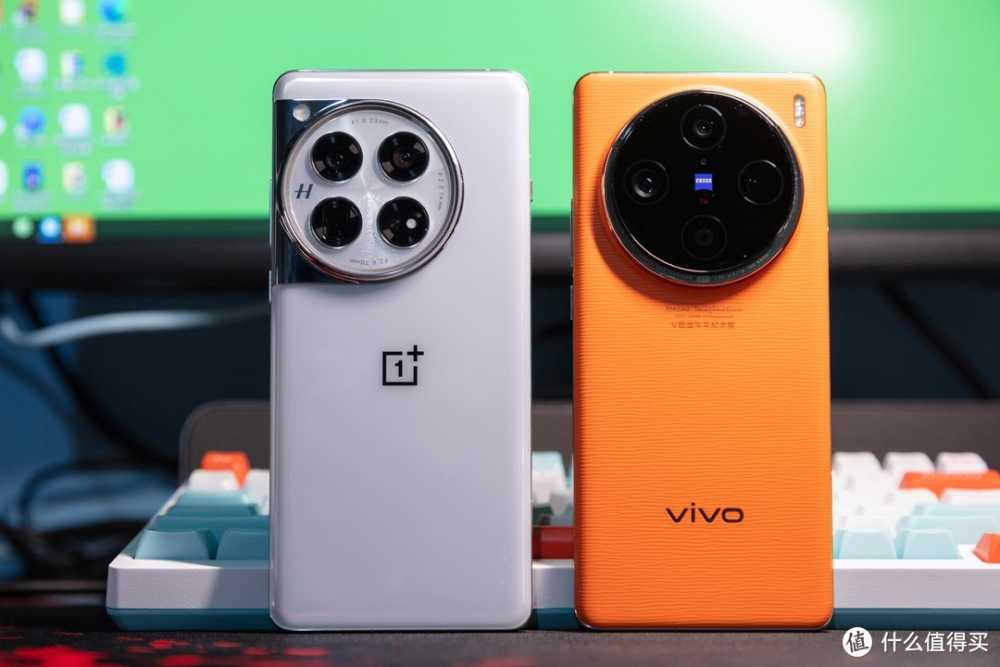 开学季旗舰手机怎么选，一加12和vivo X100 Pro对比实测