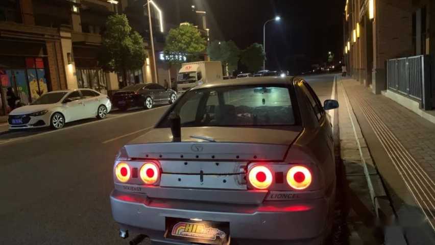 将东南菱帅改成了日产GT-R R32的模样，开上路会不会唬到人？