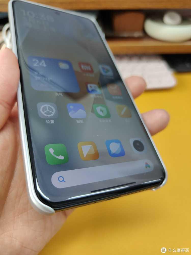 Xiaomi 14 Ultra+专业影像套装，把玩一会后退烧了，非重度影像用户建议买标准版。