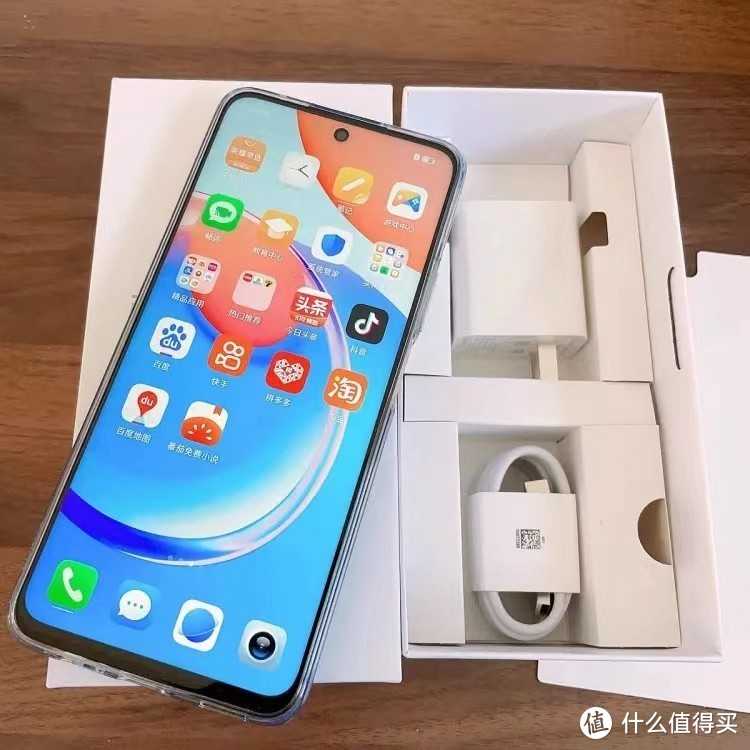 荣耀性价比之选：6000mAh+天玑6080+5000万像素，仅1029元