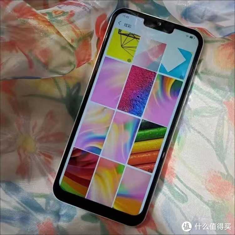 6000mAh大电池+国产八核芯片，仅368元，外观致敬iPhone13Pro Max