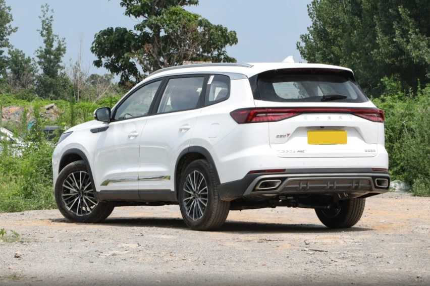 15万内买家用SUV，长安CS75 PLUS和瑞虎8 PRO谁更好？