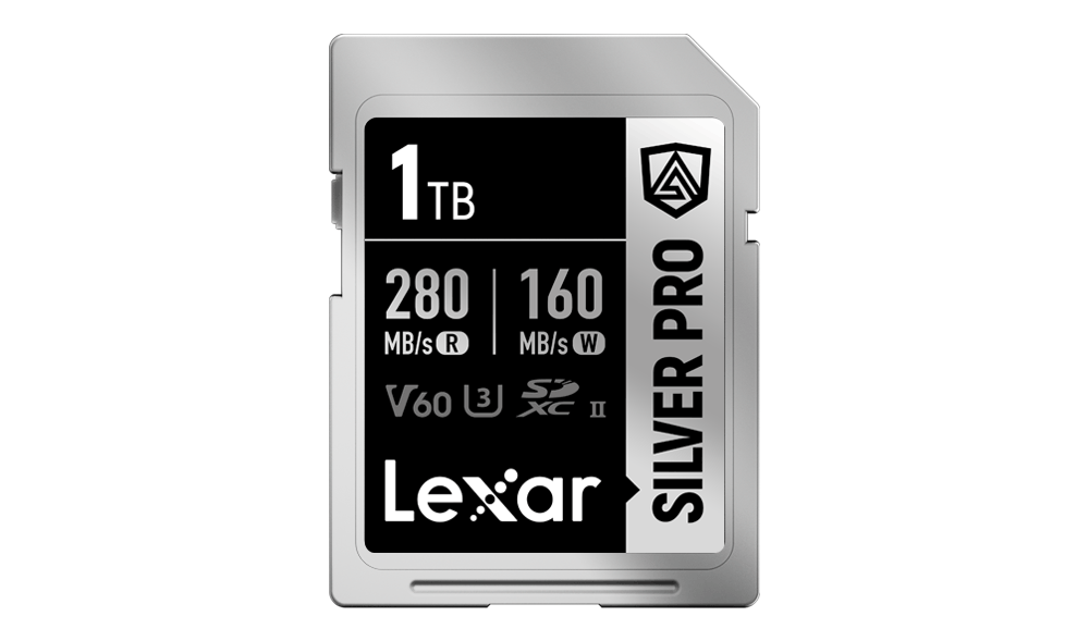 Lexar 雷克沙推出 PRO WORKFLOW 读卡器底座与多款存储产品，包括 SD 卡、CF 卡与便携 SSD