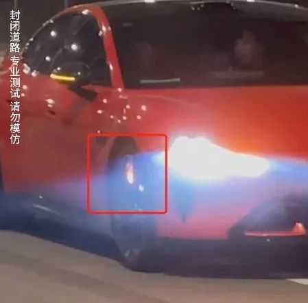 小米SU7赛道上墙火了！你还真不能怪刹车片