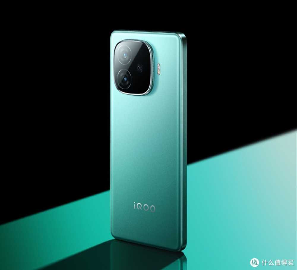 新发布的两台续航神机，iQOOZ9 Turbo和OPPO K12你更喜欢台呢？