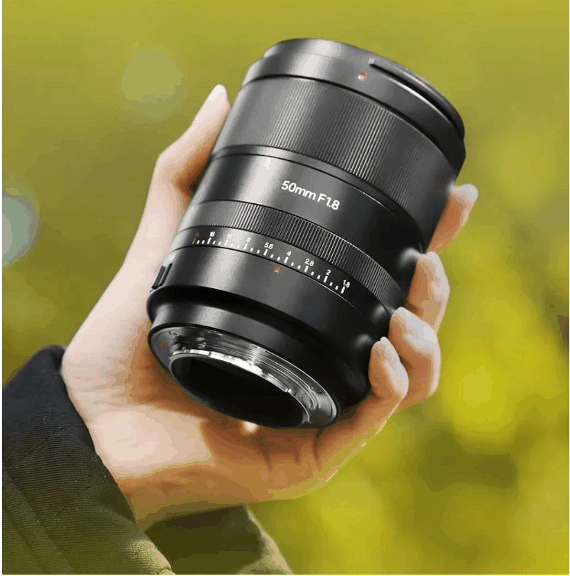 七工匠新款AF 85mm F1.8镜头亮相，拨杆位置全新改进