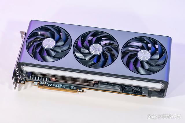 性价比爆棚! 蓝宝石AMD Radeon RX 7900 XT超白金OC显卡评测插图18