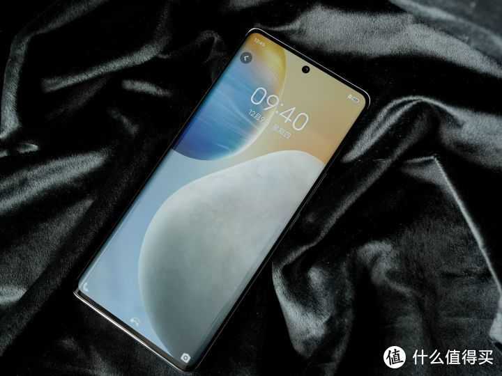 vivo Y200评测：6000mAh轻薄大电池 续航十足给力