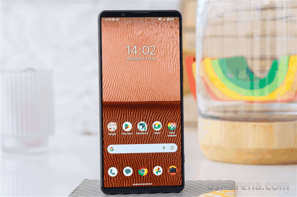 售价过万！索尼Xperia 1 VI图赏：无挖孔全面屏 行业罕见