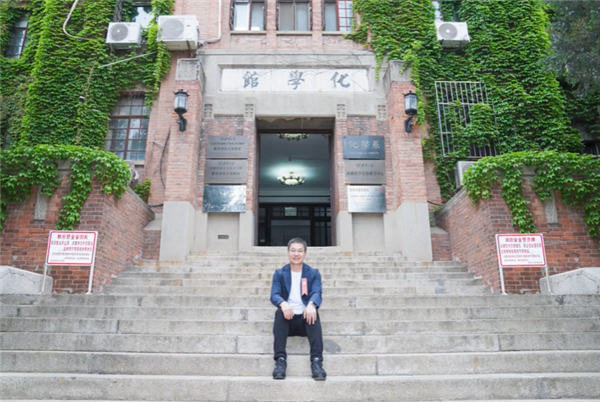 30年前考入清华大学 小米卢伟冰分享高考九字秘诀