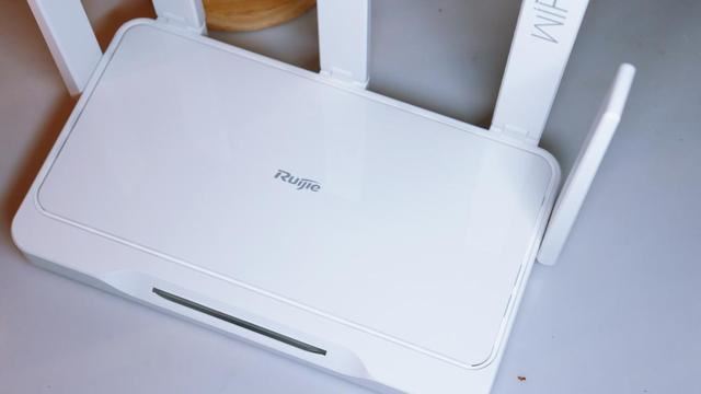 更值得买的满版Wi-Fi7电竞路由器! 锐捷雪豹BE50路由器使用测评插图4