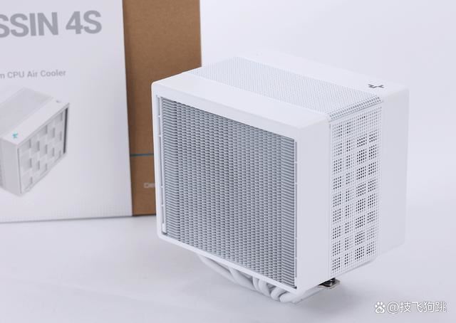 小还轻! 影驰RTX 4060+九州风神CH160 ITX小机箱组装机分享插图28