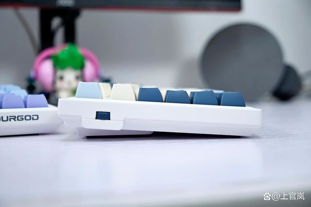 杜伽K100系列键盘奶昔轴和白瓷轴有什么不同? 杜伽K100机械键盘测评插图24