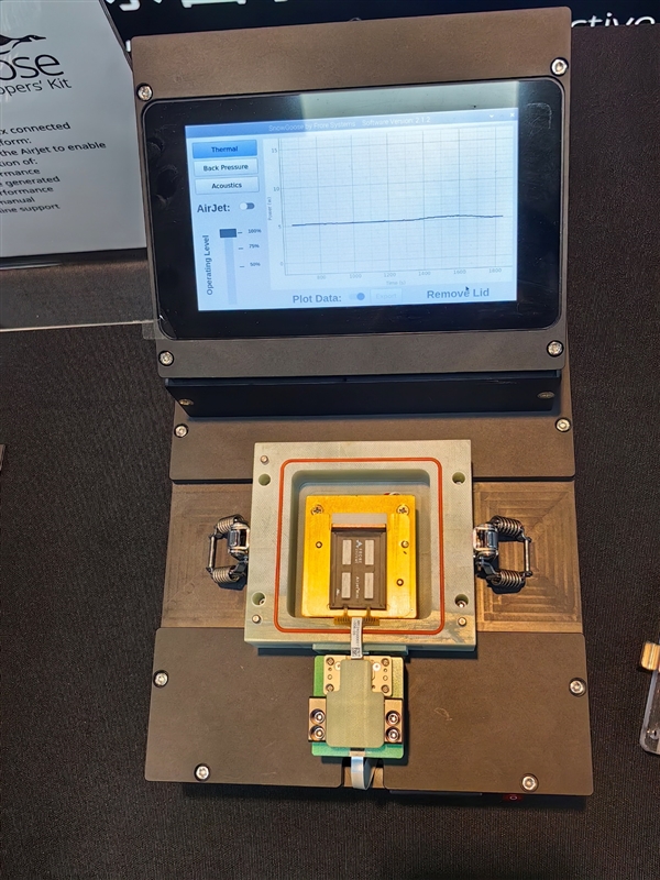 揭秘全球首个固态主动散热AirJet：区区2.5mm/8g！风扇热管都洗洗睡吧
