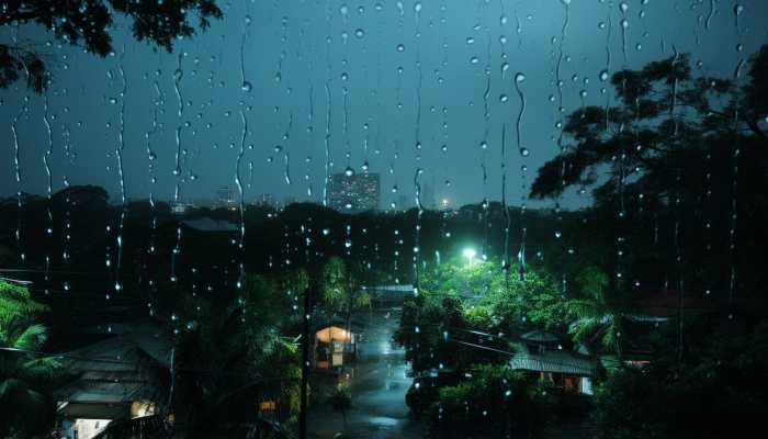 长江中下游梅雨持续发力 西北华北多地高温频现