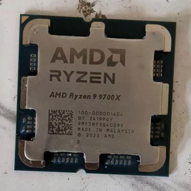 amd 锐龙 9000 系列推迟发售原因曝光 顶盖丝印出错 