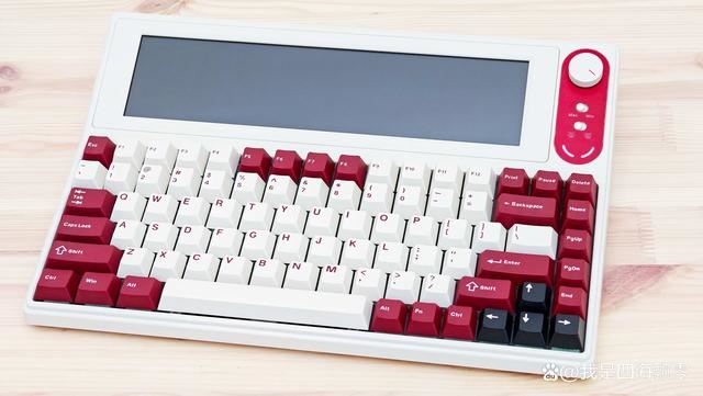 带10.1英寸触控屏幕的机械键盘你见过吗? 黑爵AKP846机械键盘测评插图28