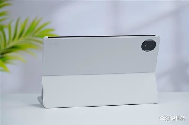 同档位罕见的OLED出色好屏 荣耀平板MagicPad2详细评测插图6