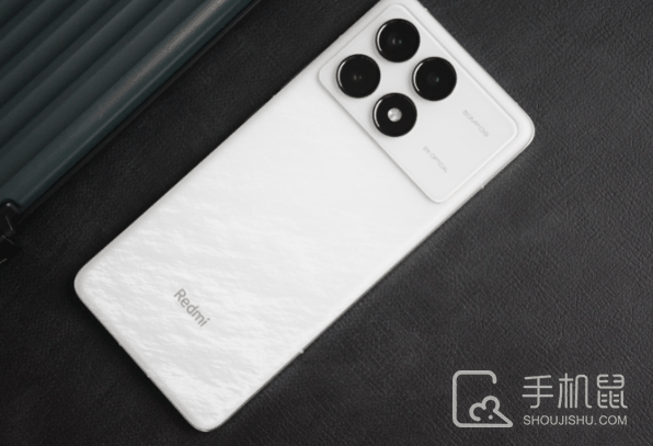 Redmi K70 至尊版是什么系统？