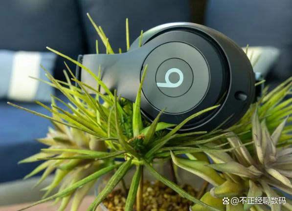 Beats Solo 4和Beats Studio Pro头戴耳机怎么选择?插图3