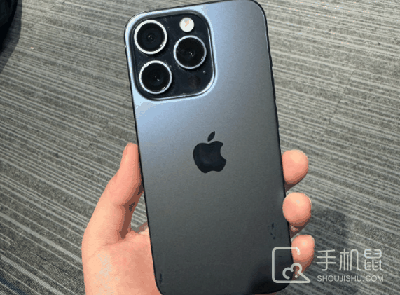 iPhone16怎么换壁纸？