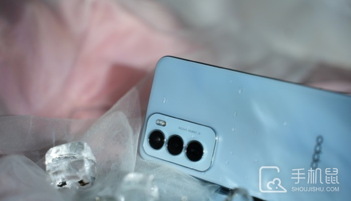 OPPO Reno 12支持IP68级别的防尘防水吗？