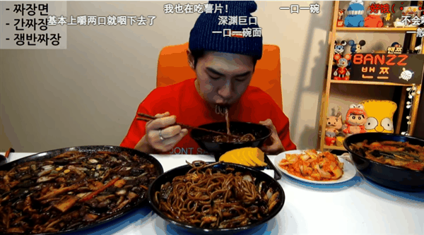 370斤的百万粉丝暴食博主：“骗”了全世界长达两年