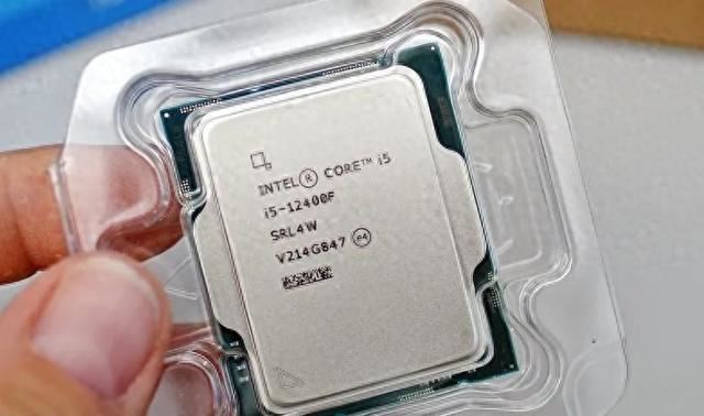 Core i5-12400F+RTX 4060能否满足未来三年游戏需求? 七款性能测评插图