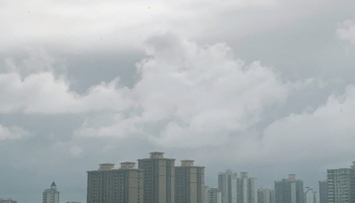 周末湖北迎冷空气侵袭 雨雪交加气温骤降