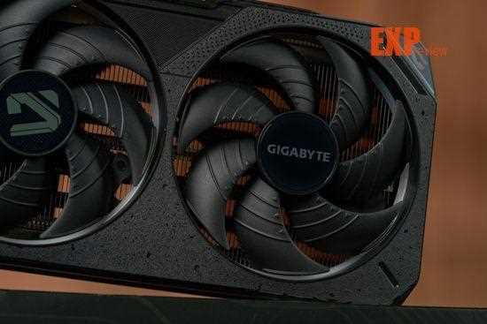 机甲战士抵达主流战场! 技嘉GeForce RTX 5070 GAMING OC 12G显卡评测插图44