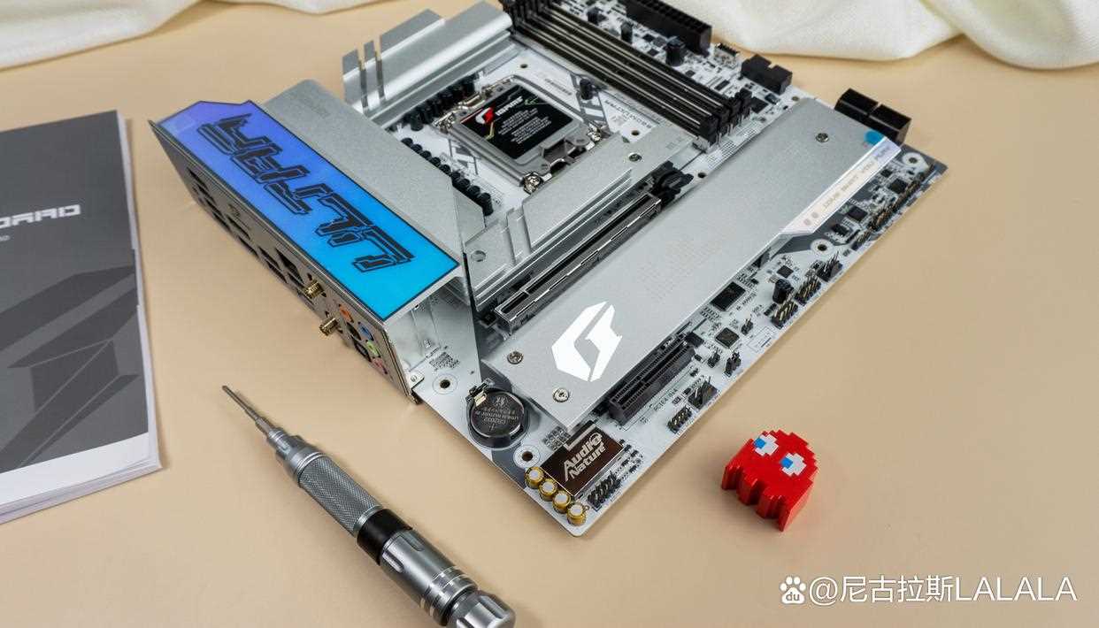 酷睿Ultra7 265K+4070S能否撑到60系显卡发布? 完美避开装机大冤种插图8